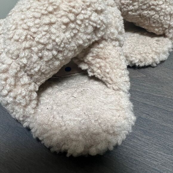 BALENCIAGA Drapy Puffy Shearling Slip-on House Shoes Slides Slippers Cream Fur - Picture 10 of 11